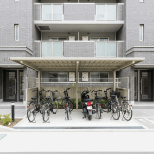 【札幌で駐輪場難民に!?】自転車・バイク持ちが選ぶべき賃貸とは🚲🛵