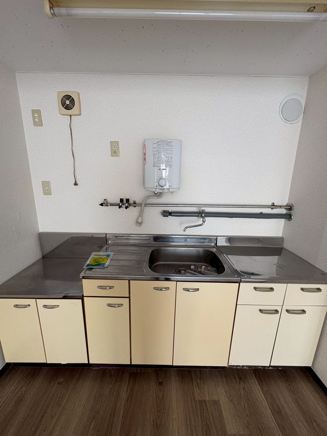 ビッグバーンズマンションN19