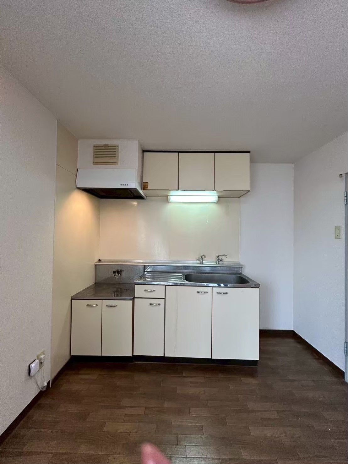 ビッグバーンズマンションN19　301号室