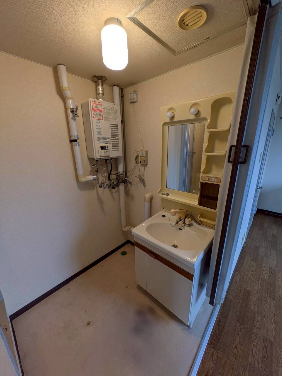 ビッグバーンズマンションN19